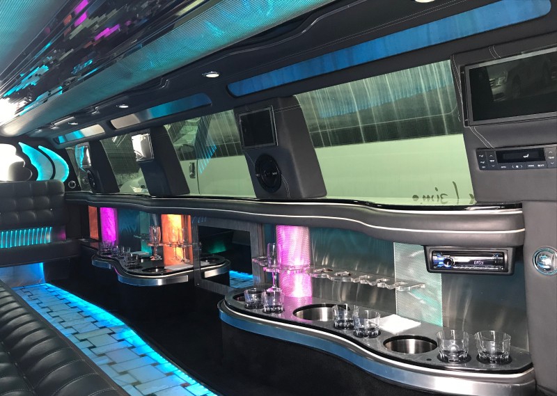 2010 Lexus LX 570 Limousine