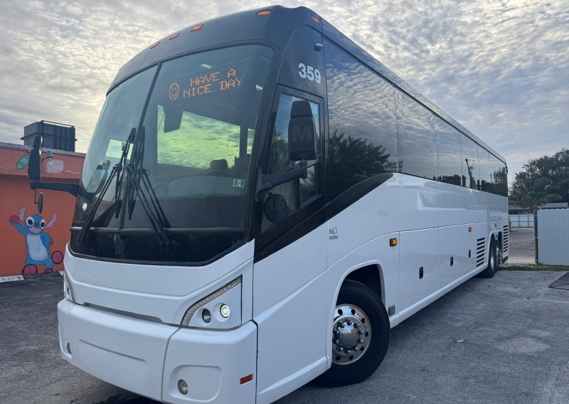 2014 MCI J4500 Motorcoach