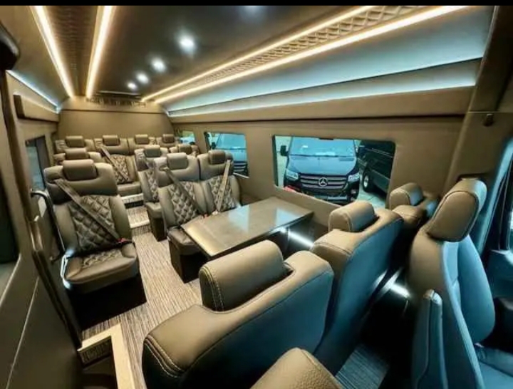 2024 Mercedes Benz Sprinter