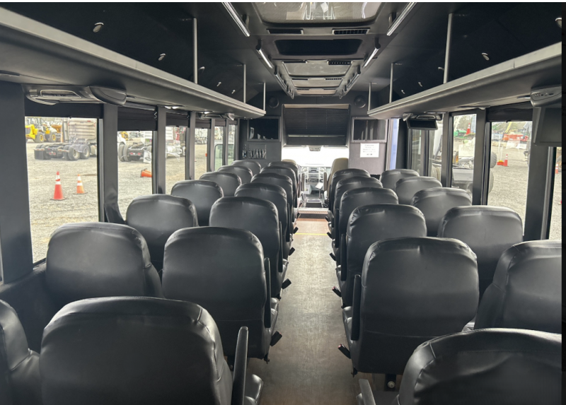 2016 Ford F-650 Shuttle Bus