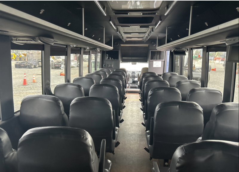 2016 Ford F-650 Shuttle Bus
