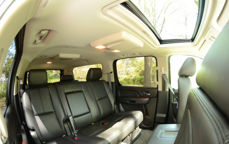 2012 Chevrolet Suburban SUV