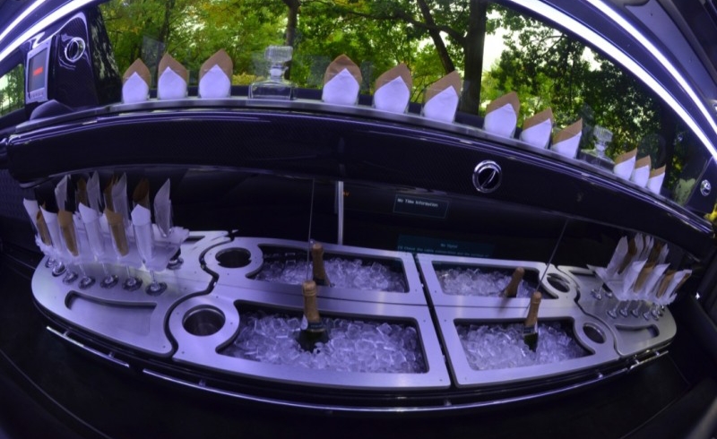 2015 Chrysler 300 Limousine