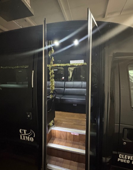 2014 Ford E-350 Party Bus