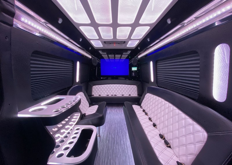 2022 Mercedes Benz Sprinter