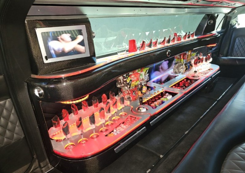 2015 Chrysler 300 Limousine