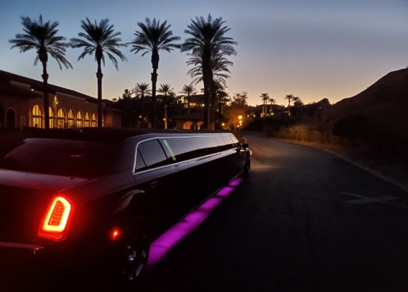 2015 Chrysler 300 Limousine