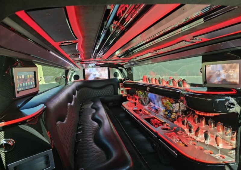 2015 Chrysler 300 Limousine