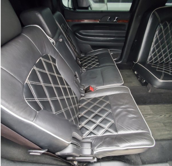 2018 Lincoln MKT Limousine