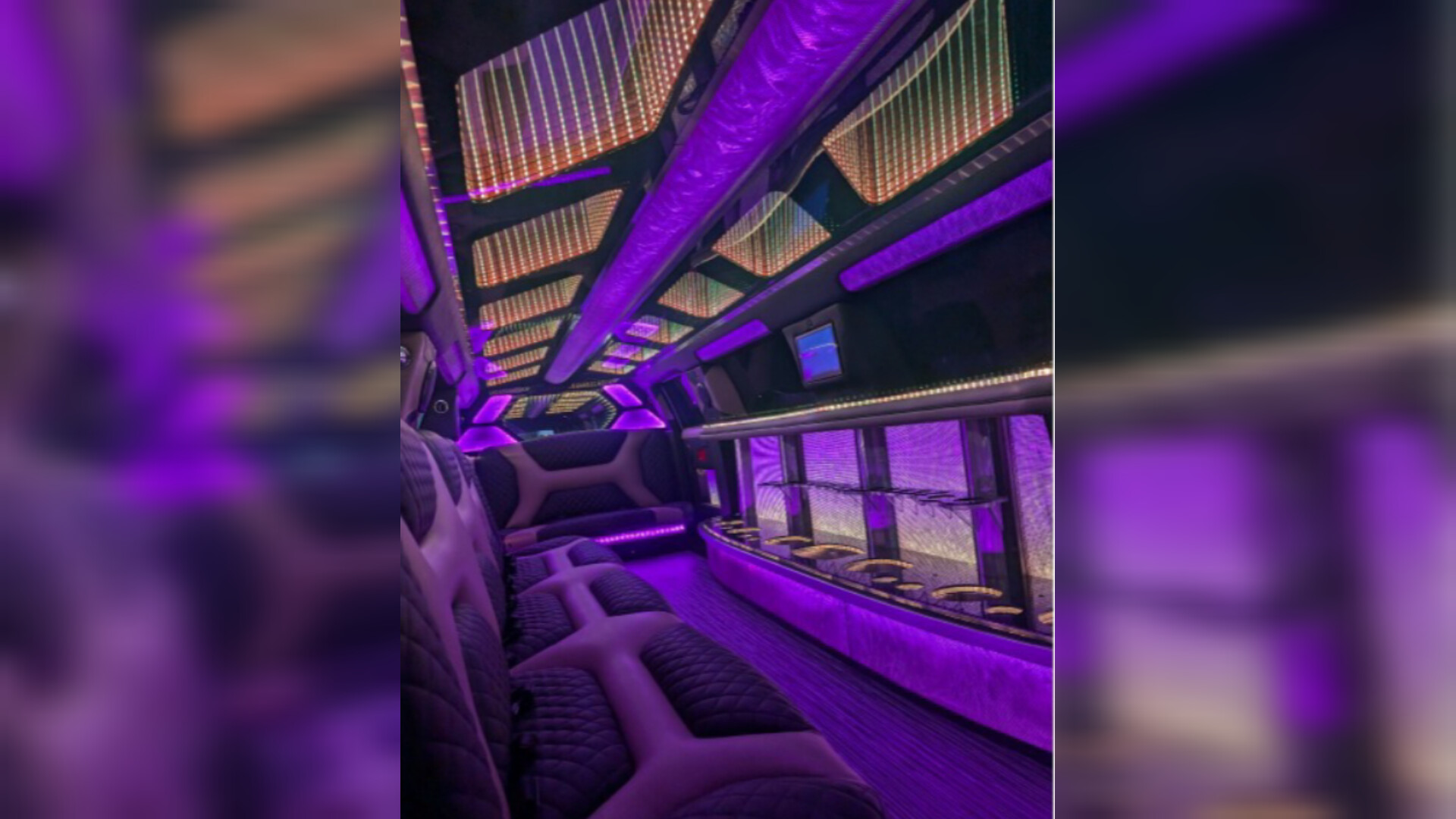 2024 Lincoln Aviator Limousine