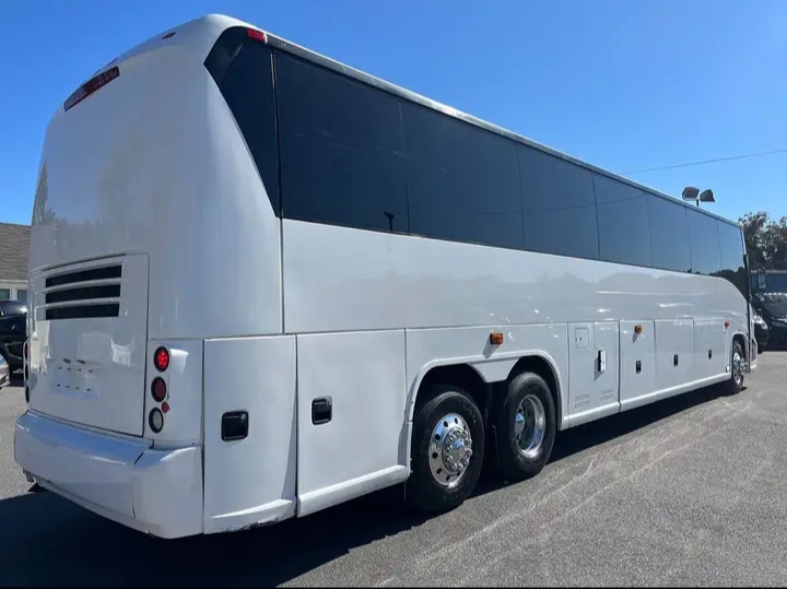 2011 MCI J4500 Motorcoach