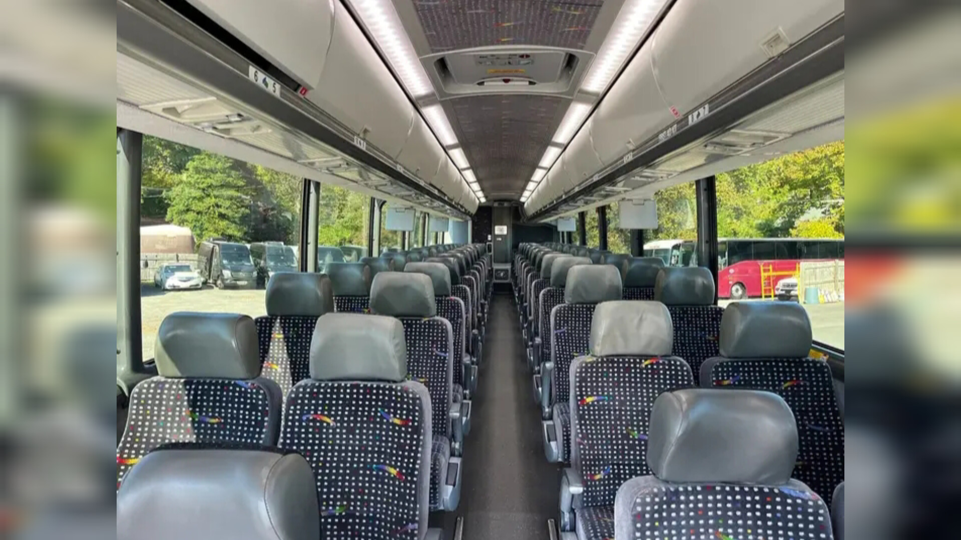 2011 MCI J4500 Motorcoach