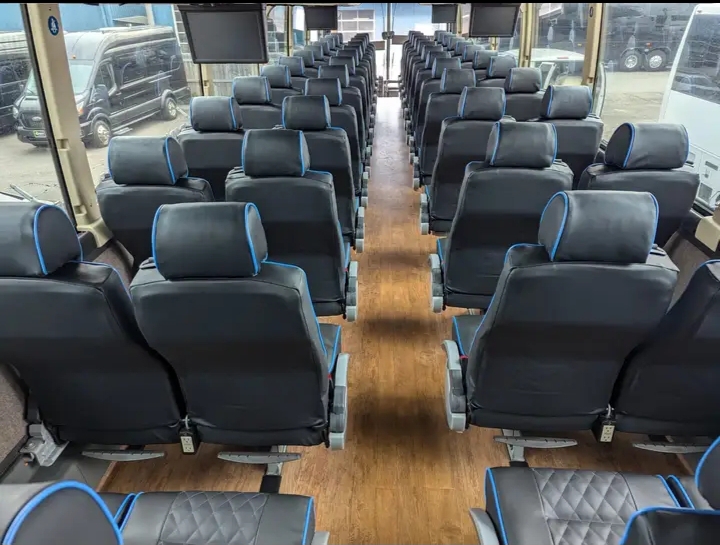 2015 Prevost H3-45 Motorcoach