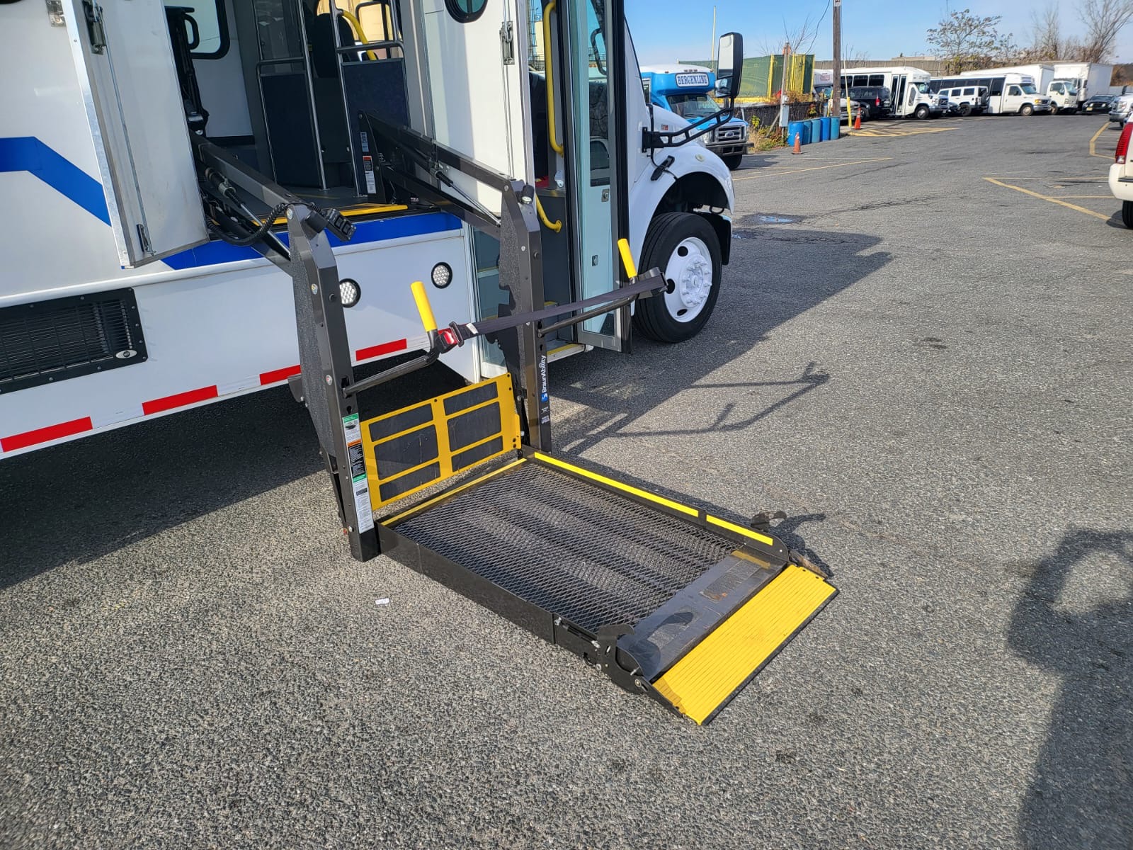 2018 Glaval Freightliner ADA Shuttle Bus 23K Miles