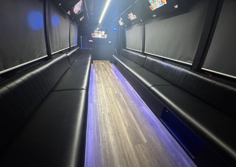 2013 Ford F-550 Party Bus