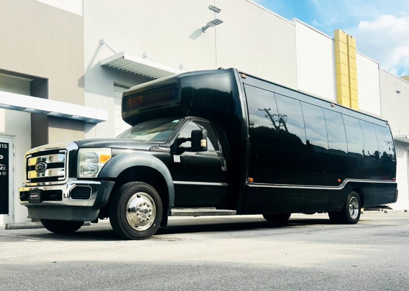 2013 Ford F-550 Party Bus