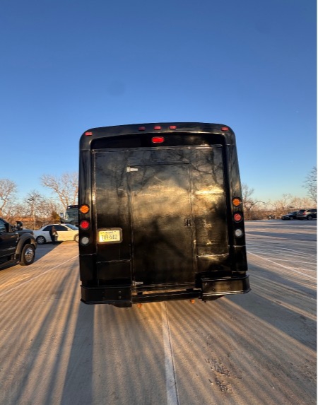 2006 GMC C550 Party Bus