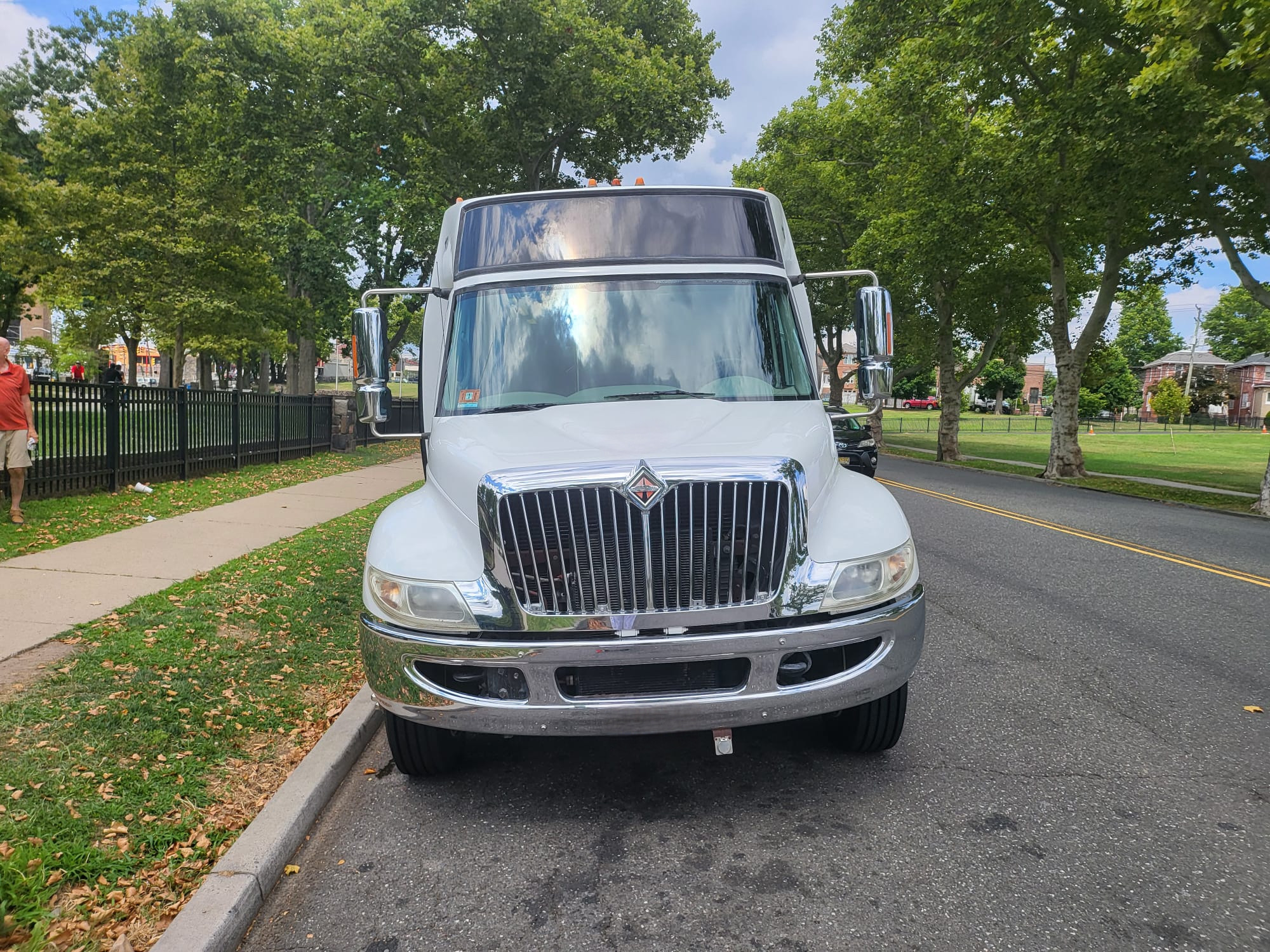 2011 Krystal International 3200