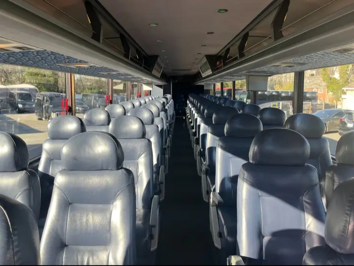 2006 Vanhool C2045 Motorcoach