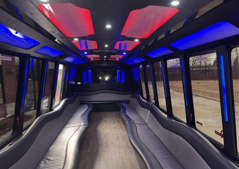 2016 Ford F-650 Limo Bus