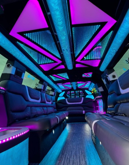 2023 Cadillac Escalade ESV Limousine