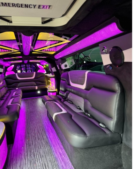 2023 Cadillac Escalade ESV Limousine