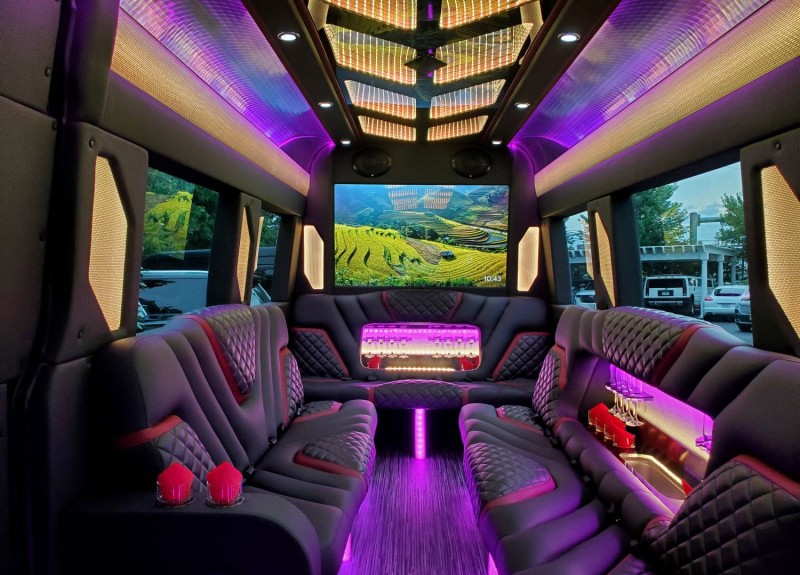2023 Mercedes Benz Sprinter