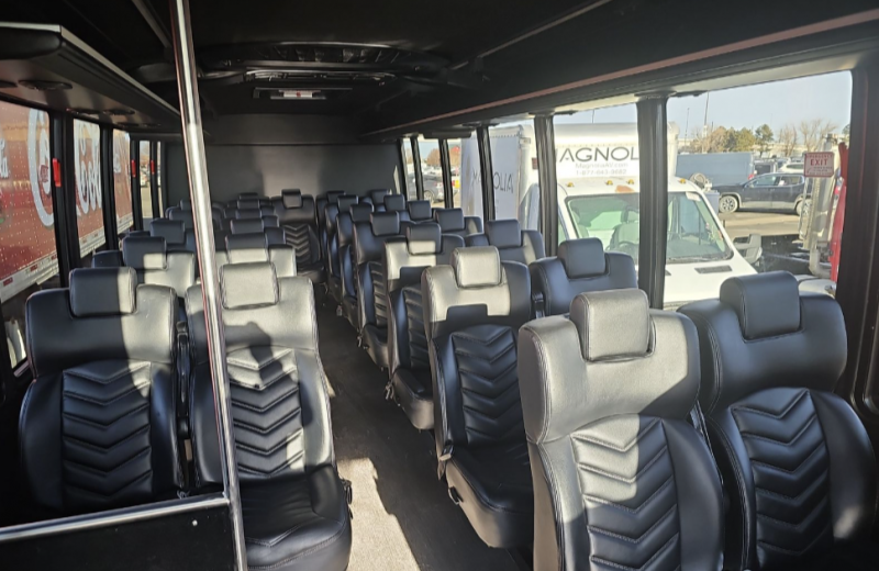 2016 Ford F-550 Shuttle Bus