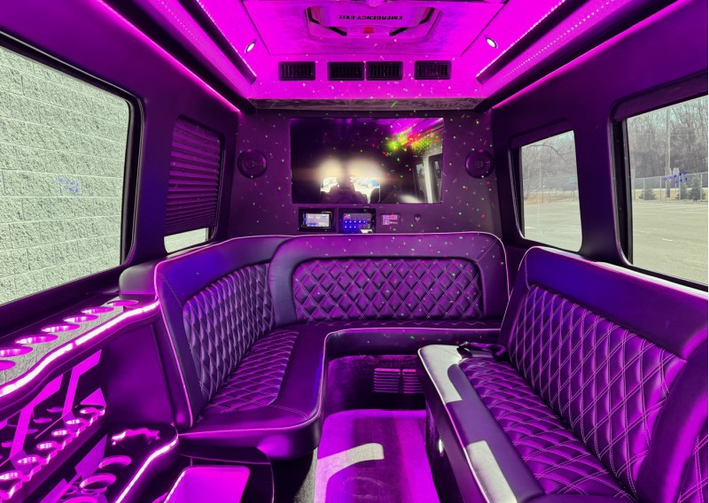 2023 Mercedes Benz Sprinter