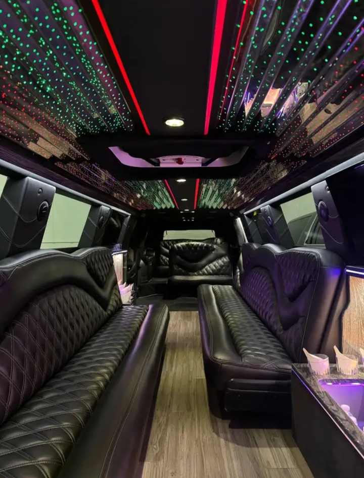2018 Cadillac Escalade ESV Limousine