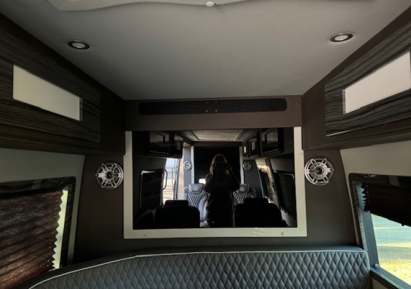 2022 Mercedes Benz Sprinter