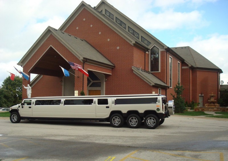 2006 Hummer H2 Limousine