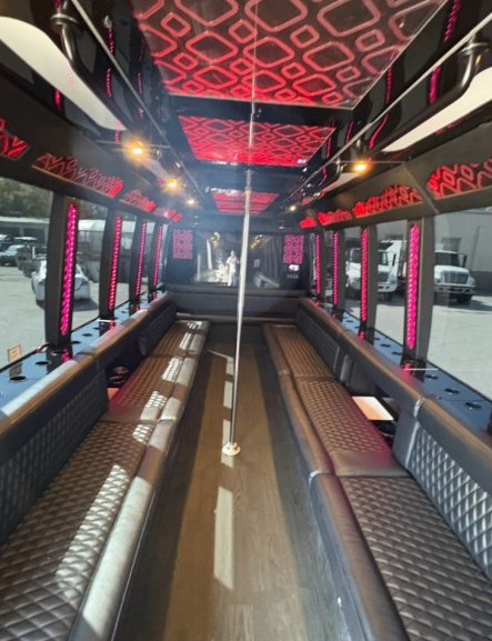 2018 Ford F-550 Party Bus