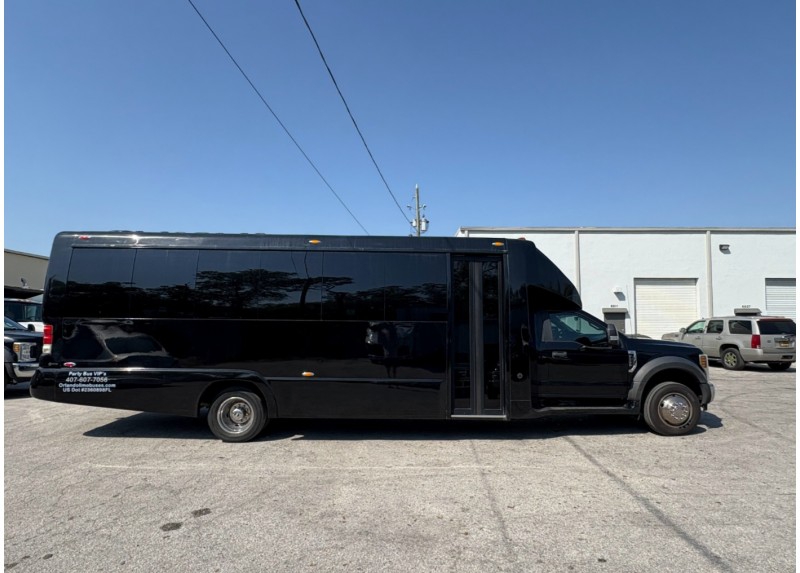 2018 Ford F-550 Party Bus