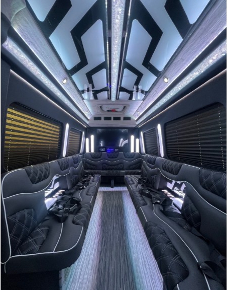 2024 Mercedes Benz Sprinter