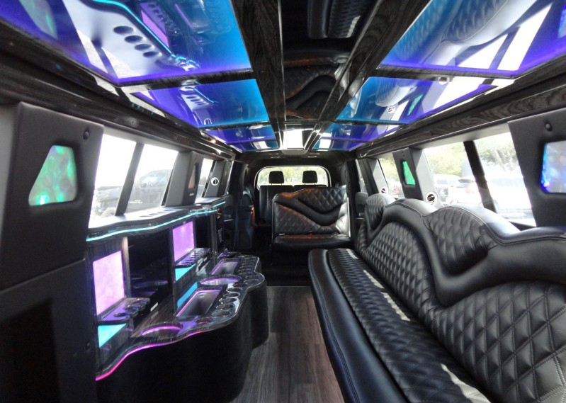 2017 Dodge Durango Limousine