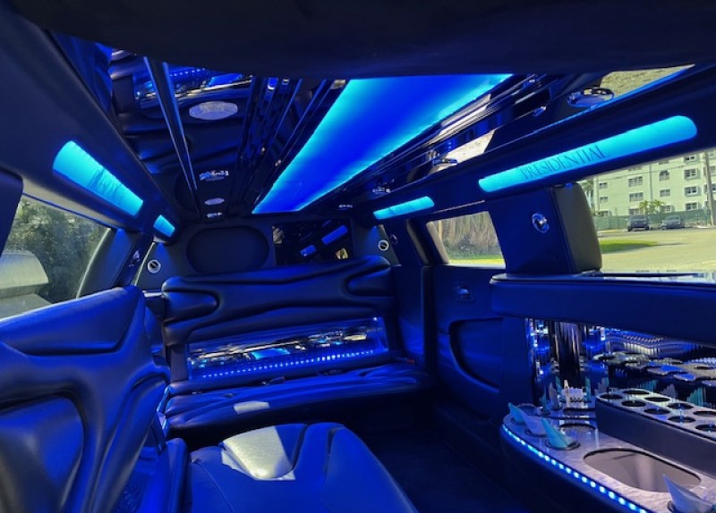 2017 Chrysler 300 Limousine