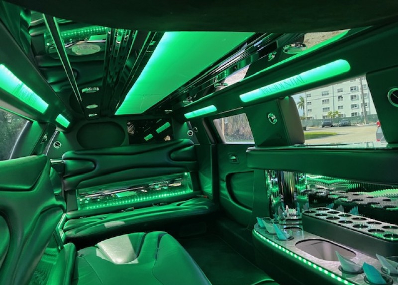 2017 Chrysler 300 Limousine