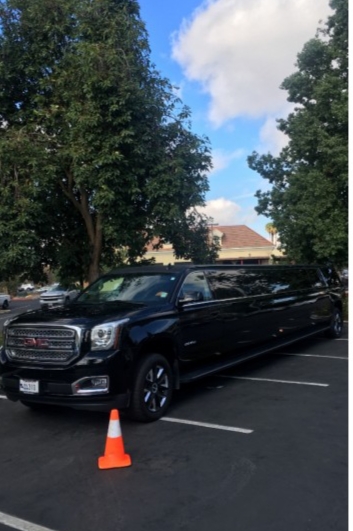 2018 CMC Yukon XL Limousine 80k