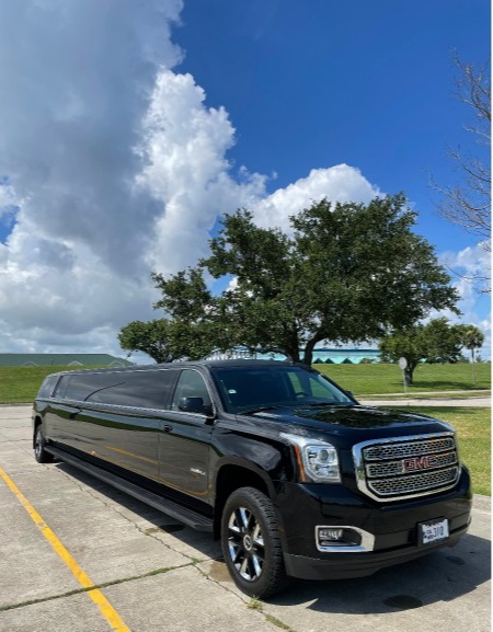 2018 CMC Yukon XL Limousine 80k