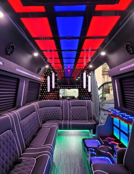 2024 Mercedes Benz Sprinter