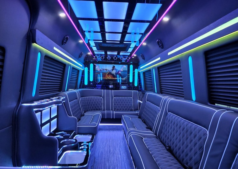 2024 Mercedes Benz Sprinter