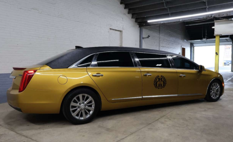 2017 Cadillac XTS Limousine