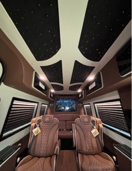 2024 Mercedes Benz Sprinter