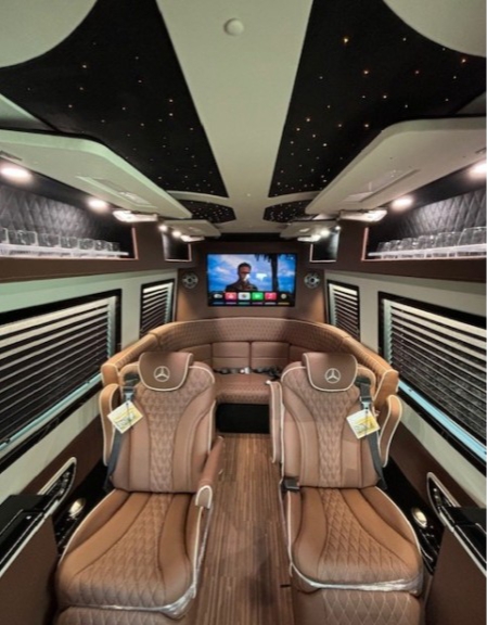 2024 Mercedes Benz Sprinter