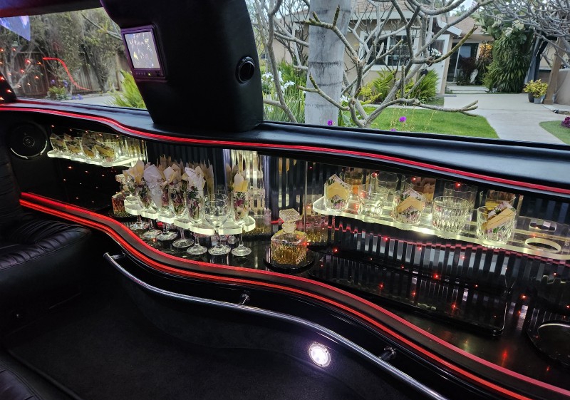 2005 Lincoln Town Car Limousine