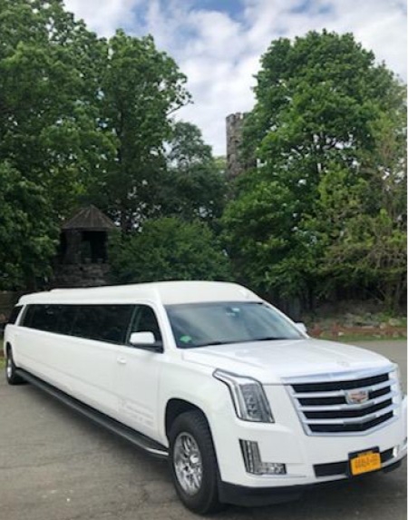 2016 Cadillac Escalade ESV Limousine