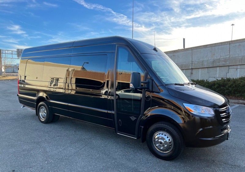 2022 Mercedes Benz Sprinter