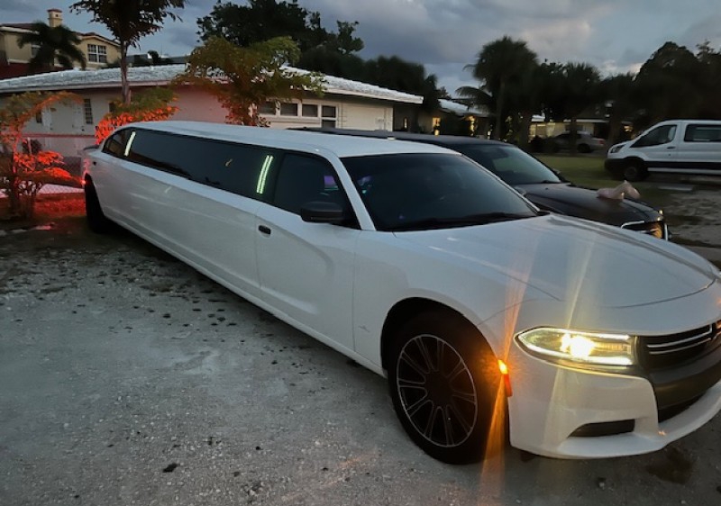 2015 Dodge Charger Limousine