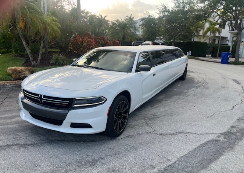 2015 Dodge Charger Limousine